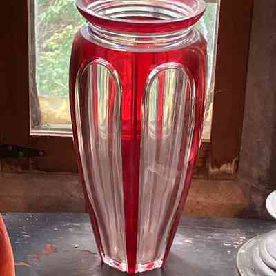 Clear Glass Vase w Red Veins