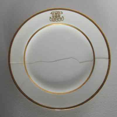 JHH Luncheon Plate with Gold Border