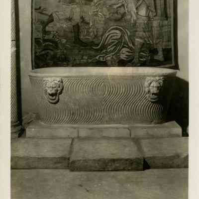 2nd Tower gallery w lion sarcophagus