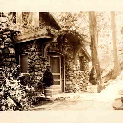 Bungalow Main Entrance Pre Tudor Reconstruction (1911-1920)