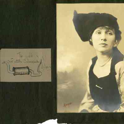 SCRB-18 p(15) ukn woman & salamander sketch