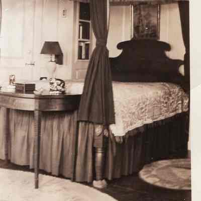 1785 - 1820 Sheraton Four-Poster Canopy
