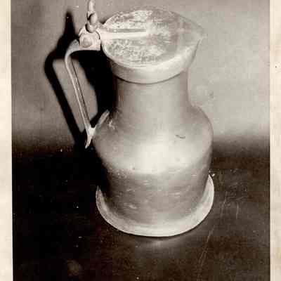 18th c. French Pewter Flagon - Pitcher with Lid