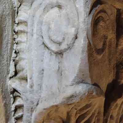 Left capital, left side
