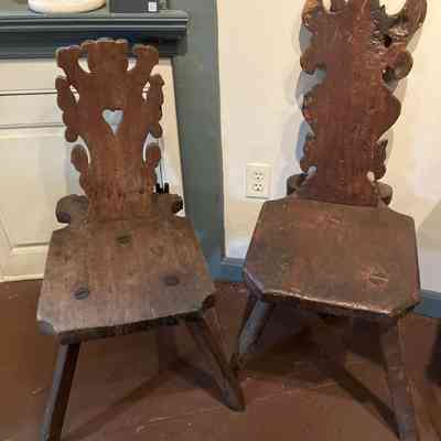 Sardinian 3-legged Chairs in Peasant Renaissance Style
