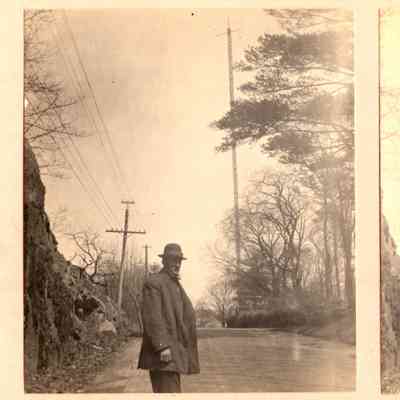 1913-03-28 Pt Radio East Pole (archt Spooner) stereo-images