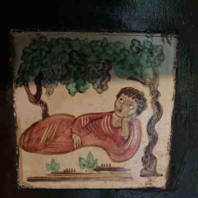 Capri Tile with Reclining Man Under Grapes