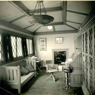1911 ca Point Radio Hammond Research Laboratory Office, copy(2)
