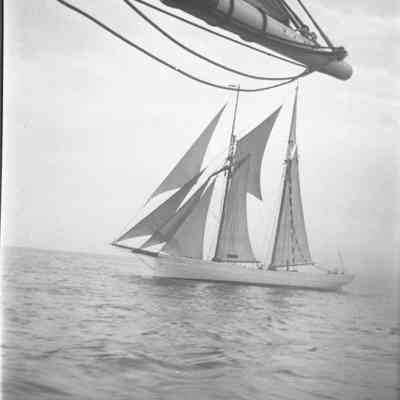 plumb bow schooner