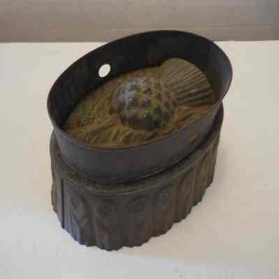 Metal Pineapple Mold