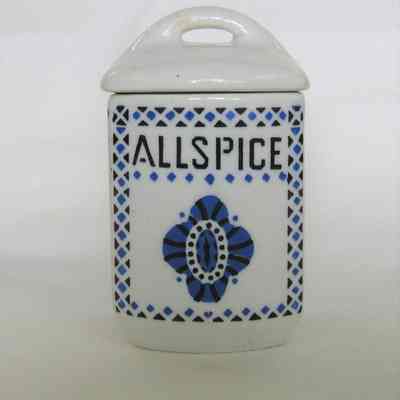 Czechoslovakian Allspice Cannister with Lid
