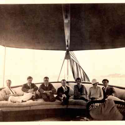 JHHJr & 6 friends on ship