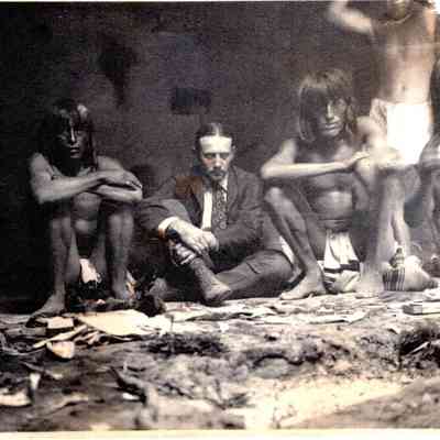 1898 - 1901, possibly Harris Hammond with the Ute Indians, the cliff dwellings of Mesa Verde