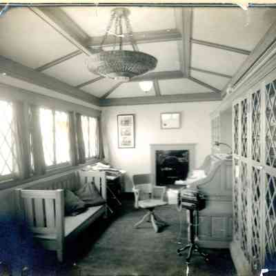 1911 ca Point Radio Hammond Research Laboratory Office, copy(3)