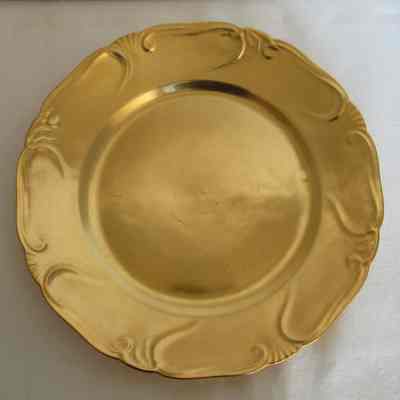 Gold Covered Dinner Plate with Decorative Rim