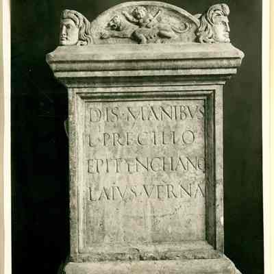 Epitaph of L. Precilius Epitynchanus