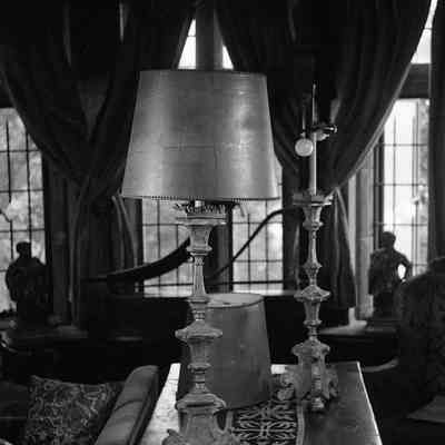 Electric Lamp with Triangular Base with Legs & Scrolls