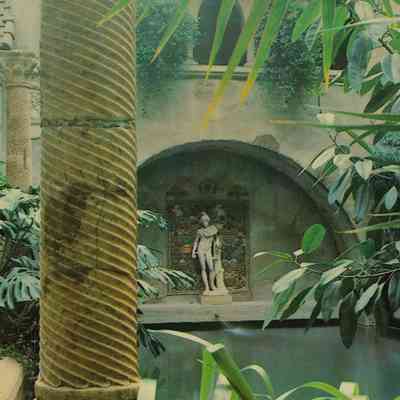 Courtyard Column & Pool