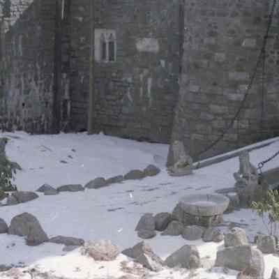 Negatives 264 - drawbridge (w font on capital)