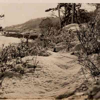 1930-1965 oceanside grounds in snow