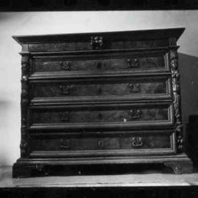 ca. 16th c. Italian Chest of Drawers with Female Torsos