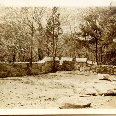 Lookout Hill-Bungalow grounds (ca1925)