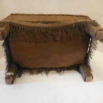 HM 199.1, foot stool, bottom
