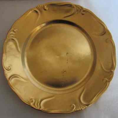 Gold Covered Dinner Plate with Decorative Rim, set of 11