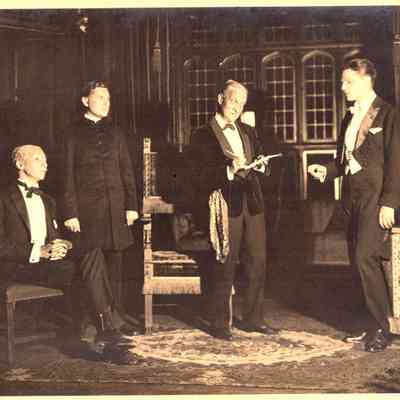 Bungalow, 1922-08-01 Chesterton's 'Magic' play