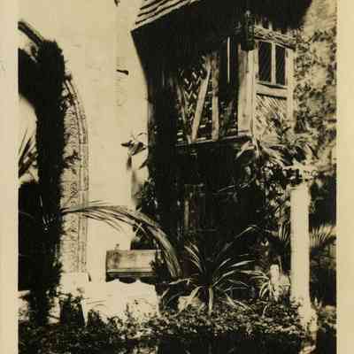 Courtyard Tours facade