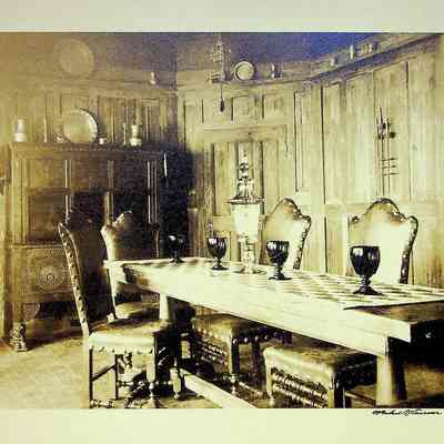 14th c. "Open Book" Paneling