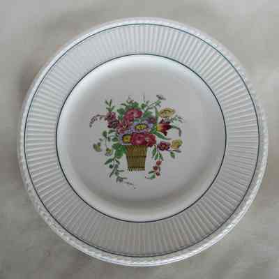 Wedgwood Plate with Flower Basket Center, set of 12