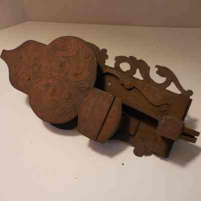 Pear-Shaped Lock
