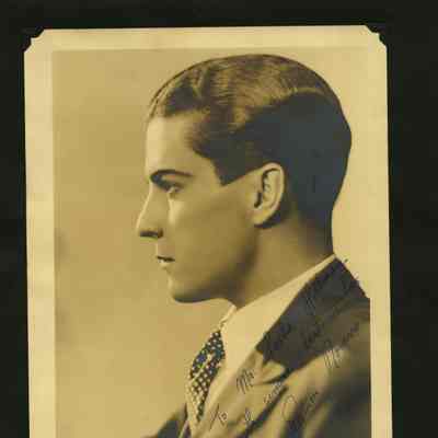 Hillman album p(14) Ramon Novarro MGM photo signed to L Hillman
