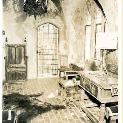 1930-1960 Sunroom - Side Chapel