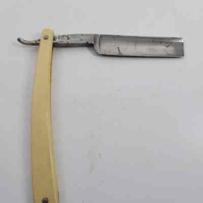 Reverse of razor