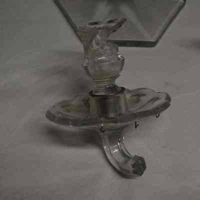 1986.064 A (3): Origformat: Artifact