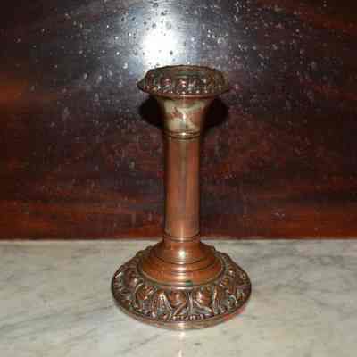 1986.084 A (2): Origformat: Artifact