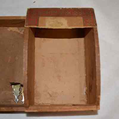 1986.688 U (7): Origformat: Artifact
