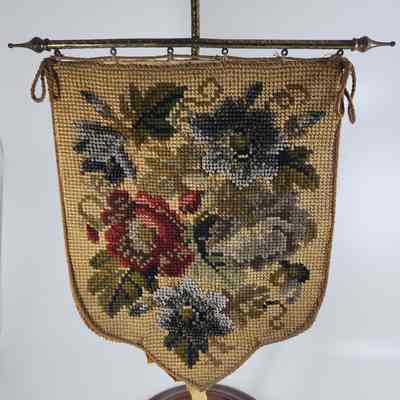 Flowers on screen, red flowers and leaves embroidered, blue flowers beaded