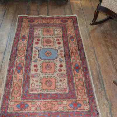 Rug