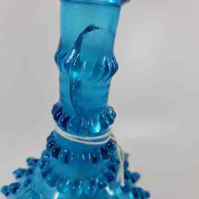 Neck of vase with damage