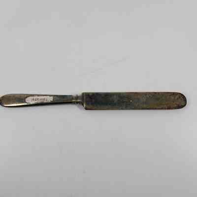 Back of luncheon knife