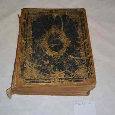 2002.186 (1): Origformat: Artifact
