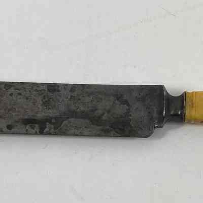 Knife