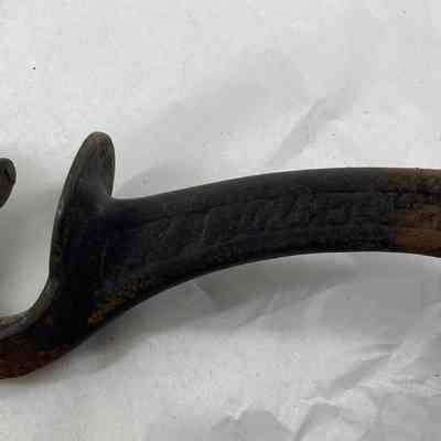 Table bolt