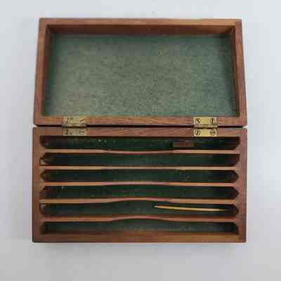 Razor Case