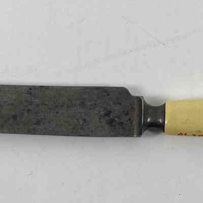 Knife