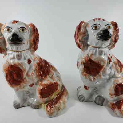 Set of two ceramic King Charles Spaniel figurines