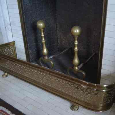 Andiron